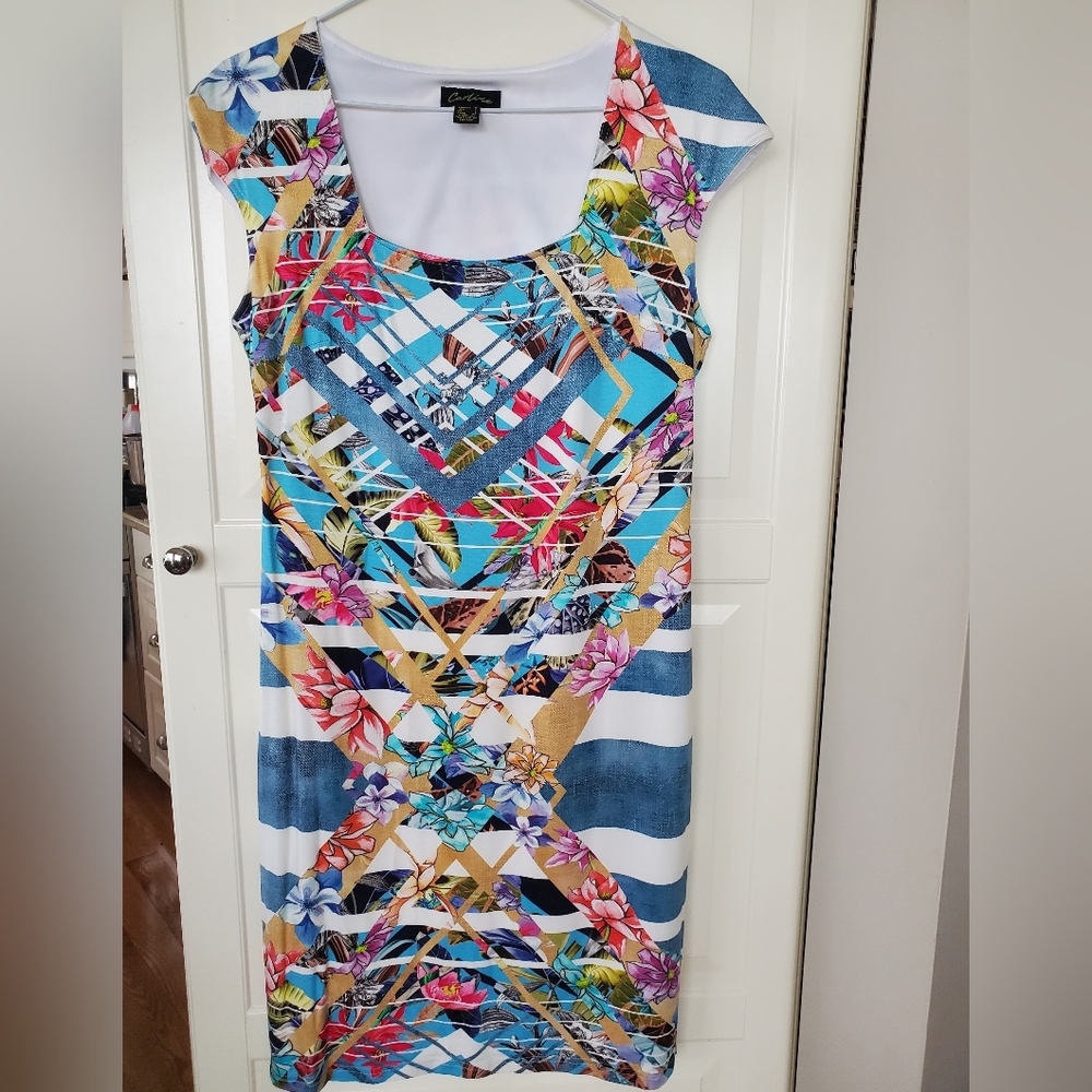Cartise summer dress - Size 6 - Like New